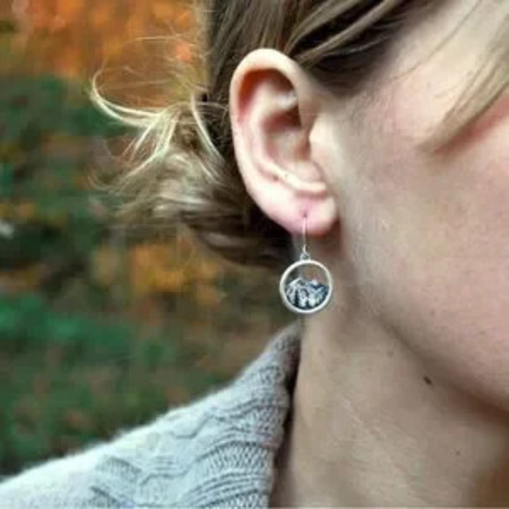 Retro Sterling Silver Plated Mountain?Circle Earrings Nature Lover